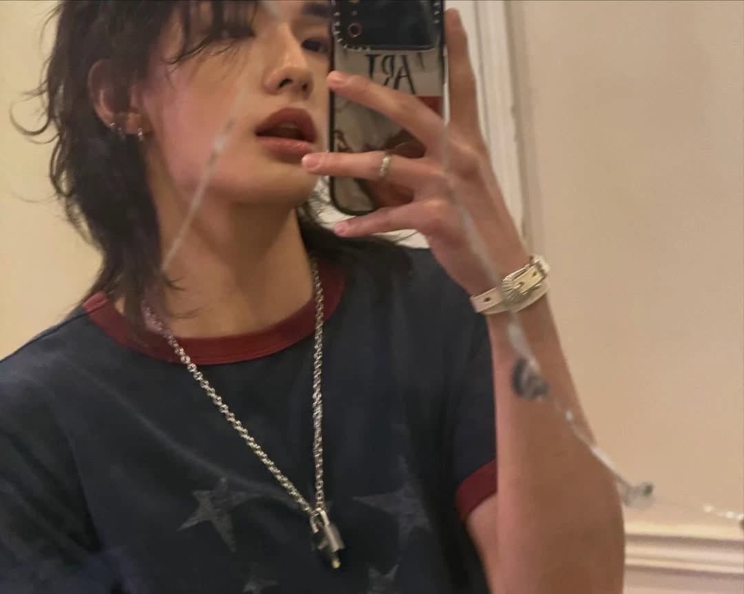 Hyunjin  thumbnail