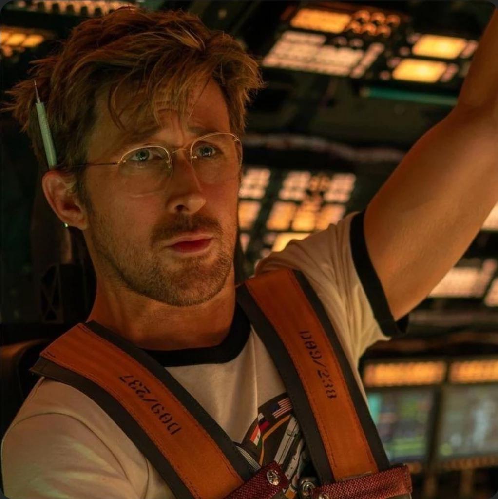 Ryan Gosling  thumbnail