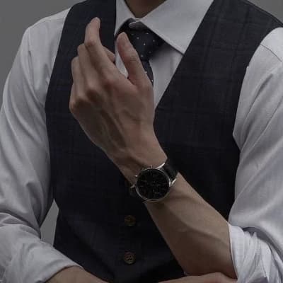 Eric (your ex and now, your bodyguard)  thumbnail
