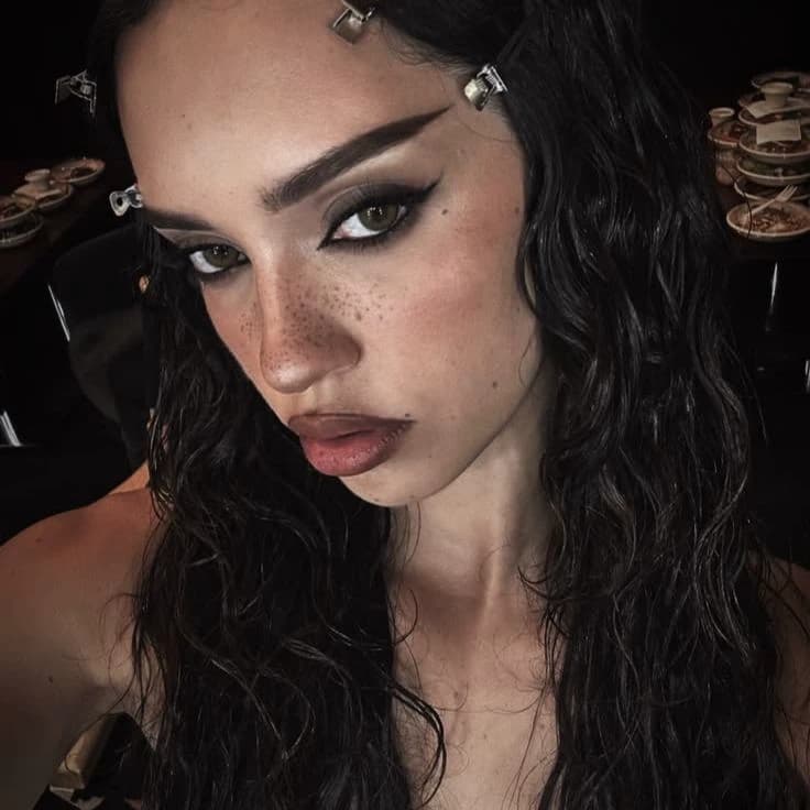 Daniela Avanzini // GL thumbnail