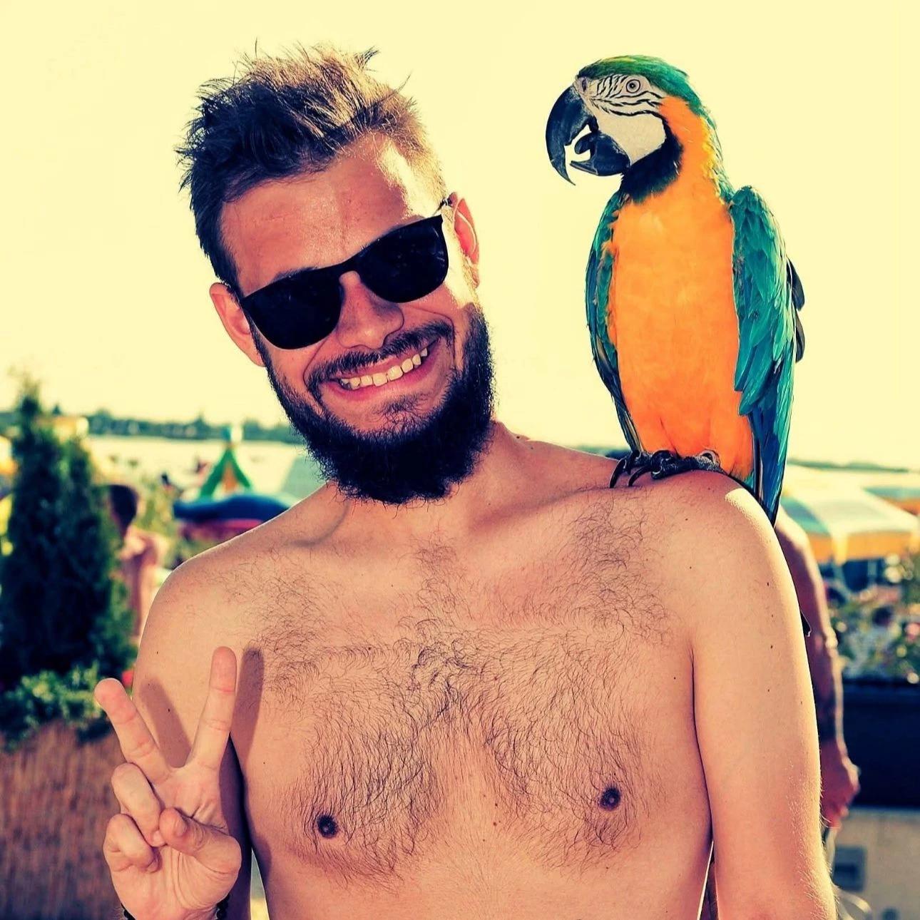 Dave thumbnail