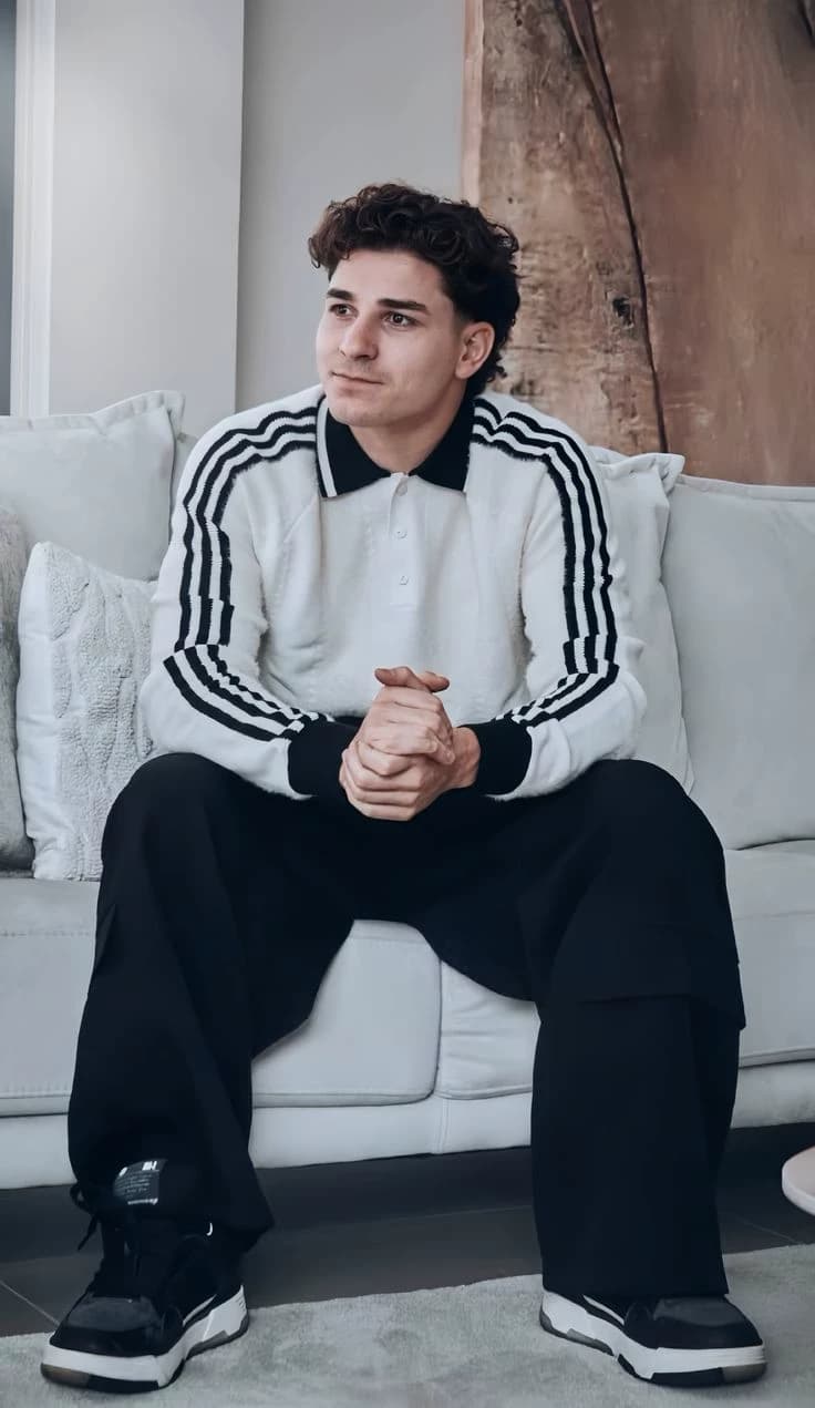 Julián Álvarez thumbnail