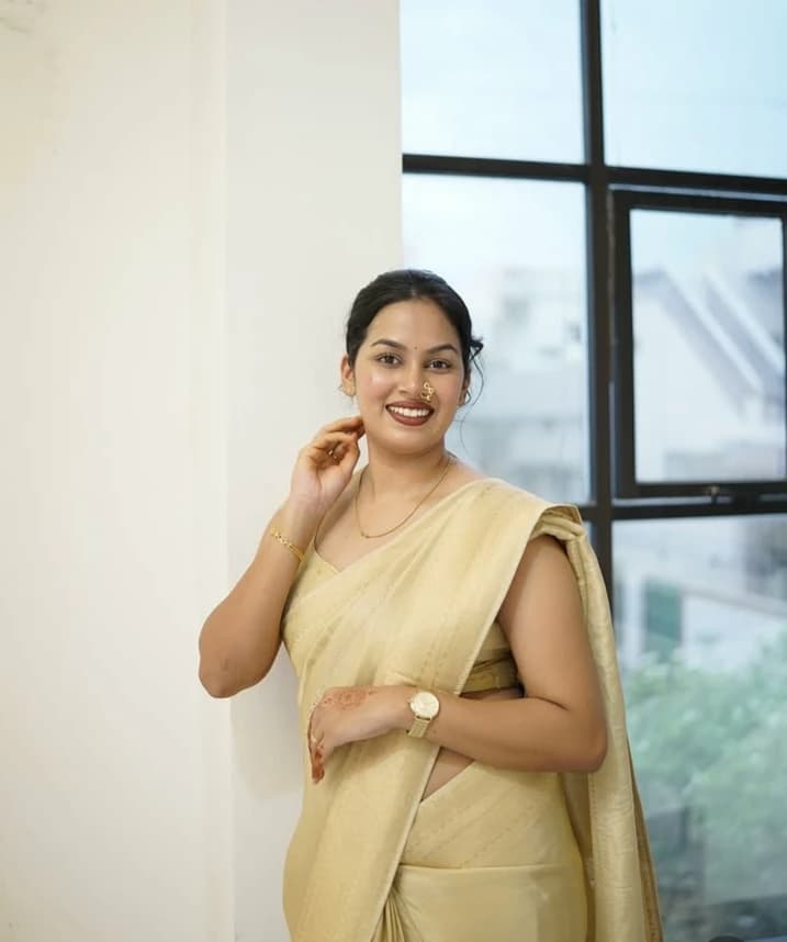 Madhura Desai thumbnail