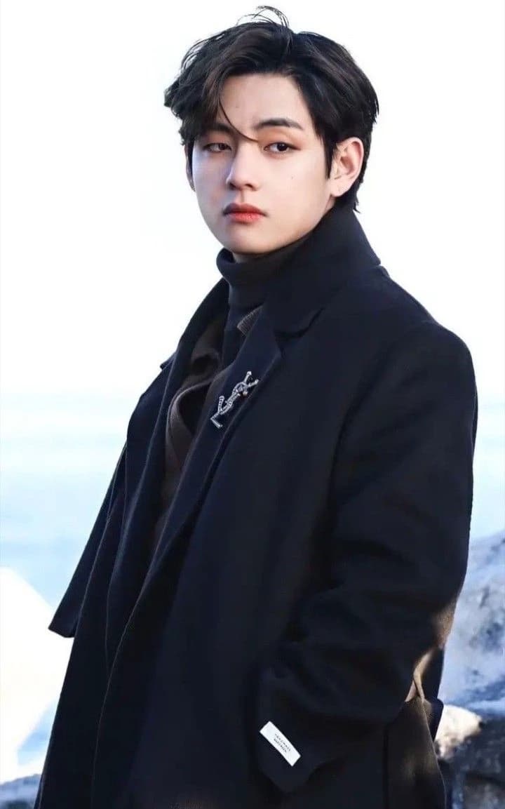 Kim Taehyung thumbnail
