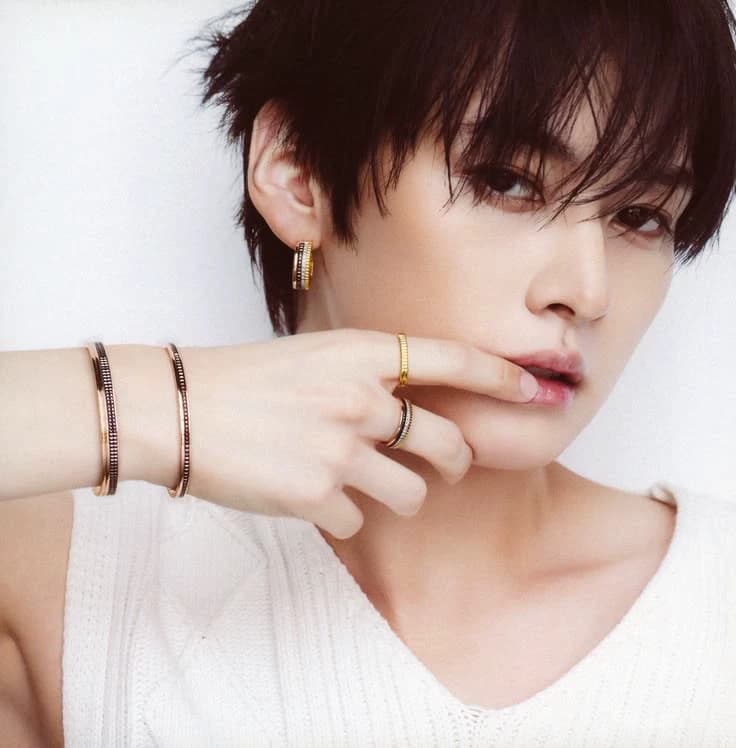 Lee Know – Lee Minho thumbnail