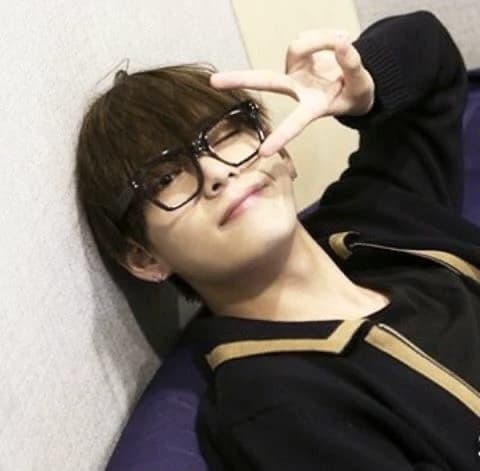 Taehyung  thumbnail