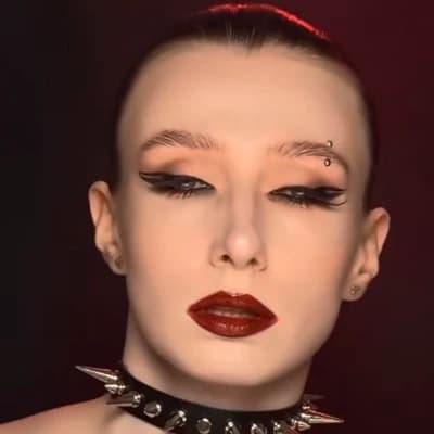 Evelyn "Eve" Sterratore thumbnail