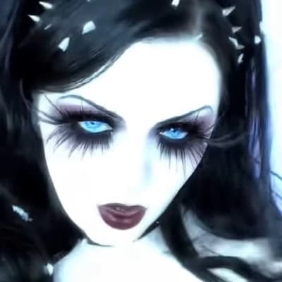 Raven Noir thumbnail