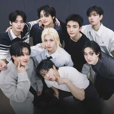 Stray kids and D•angels thumbnail