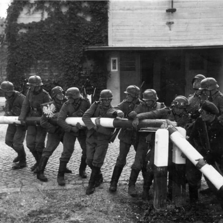 second world war thumbnail