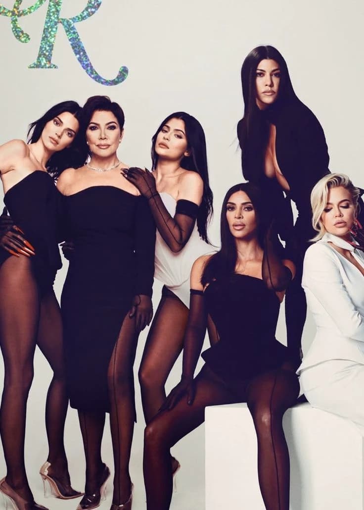 Kim, Kendall y Kylie  thumbnail