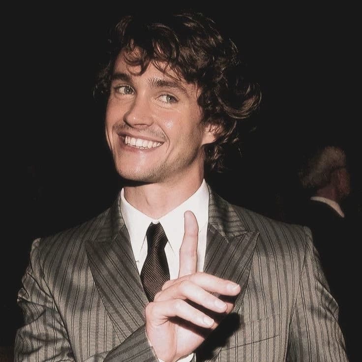 Hugh Dancy thumbnail