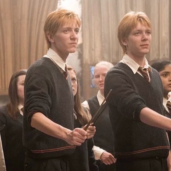 Gemelos Weasley thumbnail