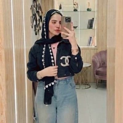 ملك thumbnail