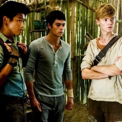 Maze runner (thomas newt y minho) thumbnail