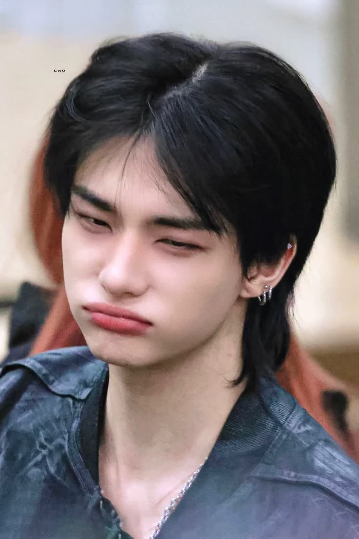 Hyunjin thumbnail