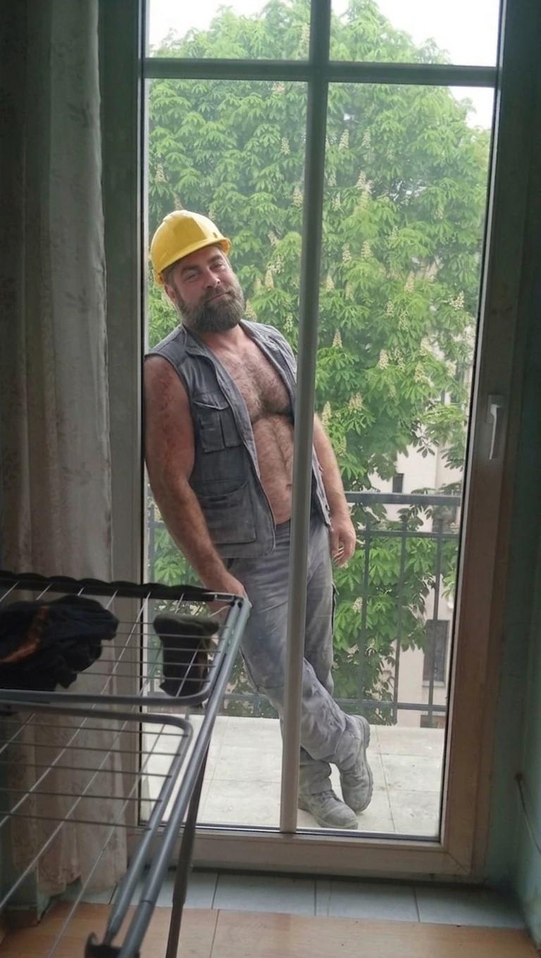 Henry the Worker thumbnail