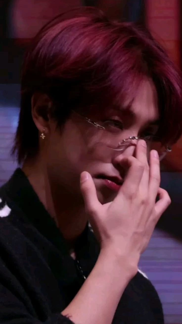 Han jisung  thumbnail