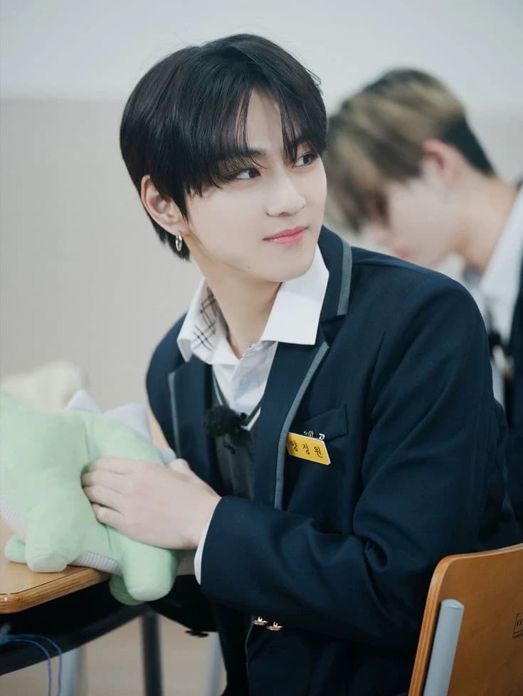 Jungwon  thumbnail