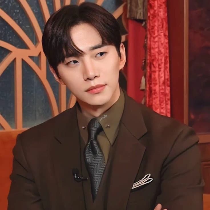 Lee Jun-ho thumbnail