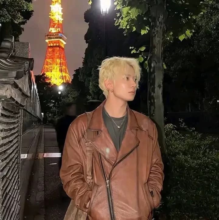 Evan Lee  thumbnail