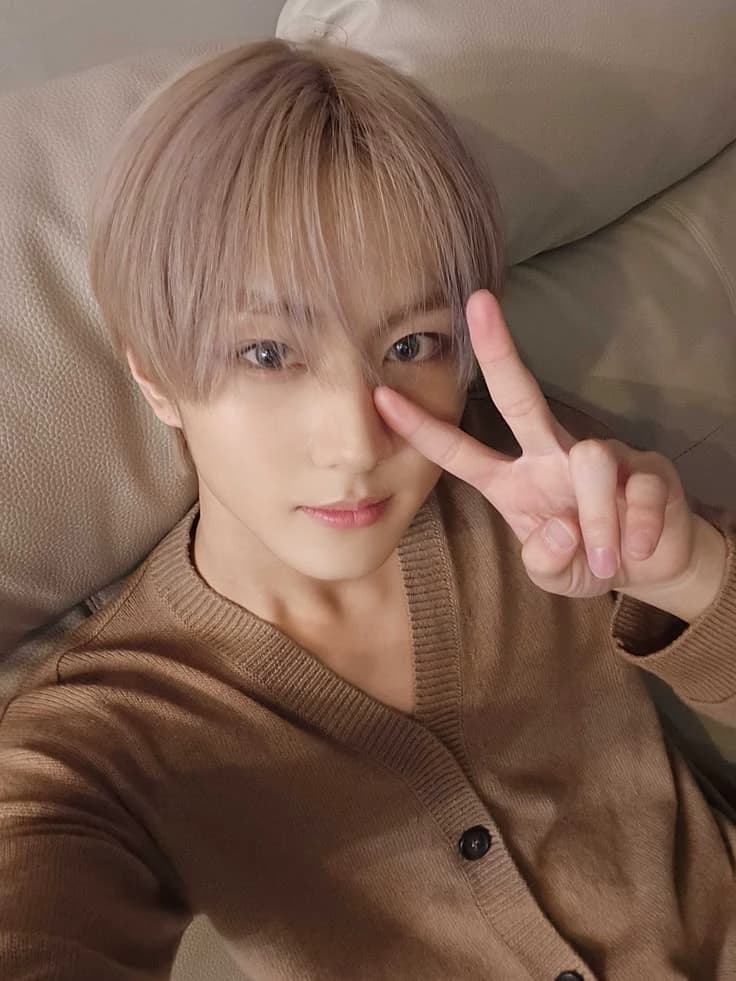 jungwon  thumbnail