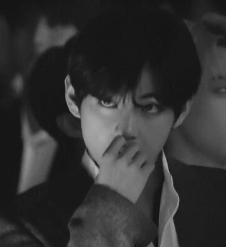 KIM TAEHYUNG  thumbnail