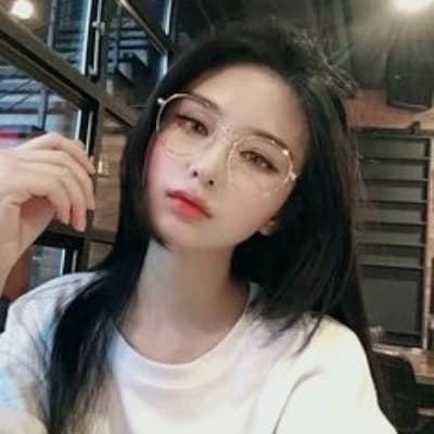 Yuang Yue thumbnail