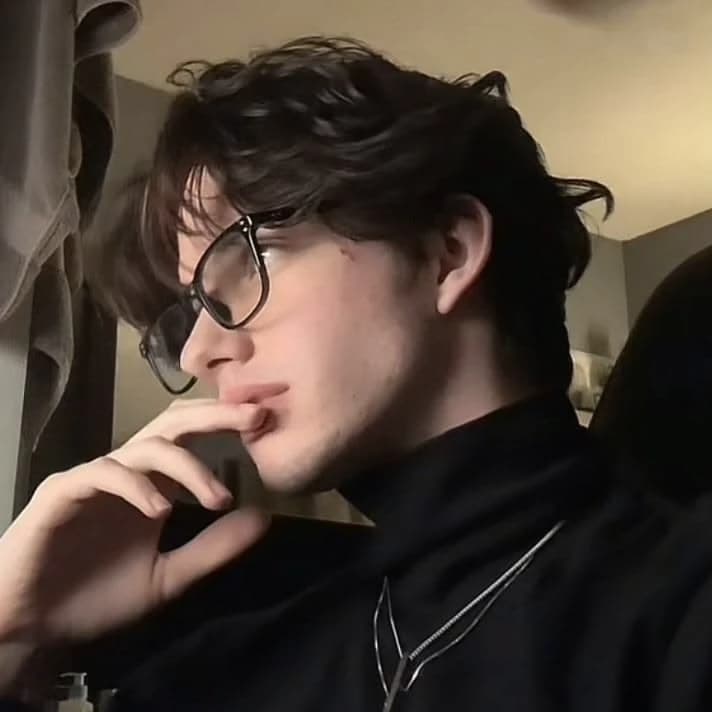 Alex thumbnail