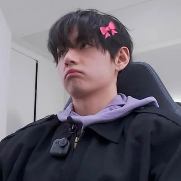 Taehyung (kitty) thumbnail
