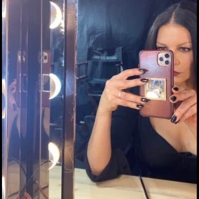 Catherine Zeta Jones thumbnail