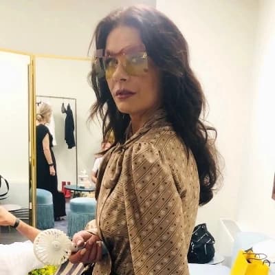 Catherine Zeta Jones thumbnail