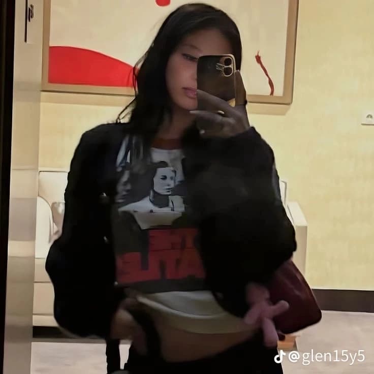 Jenni  thumbnail