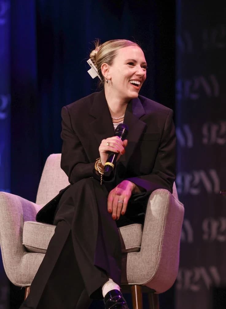 Scarlett Johansson thumbnail