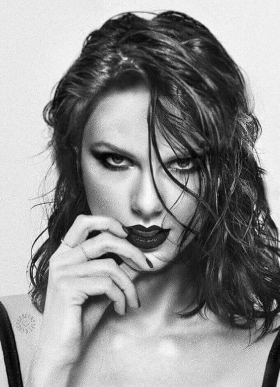 Taylor Swift thumbnail