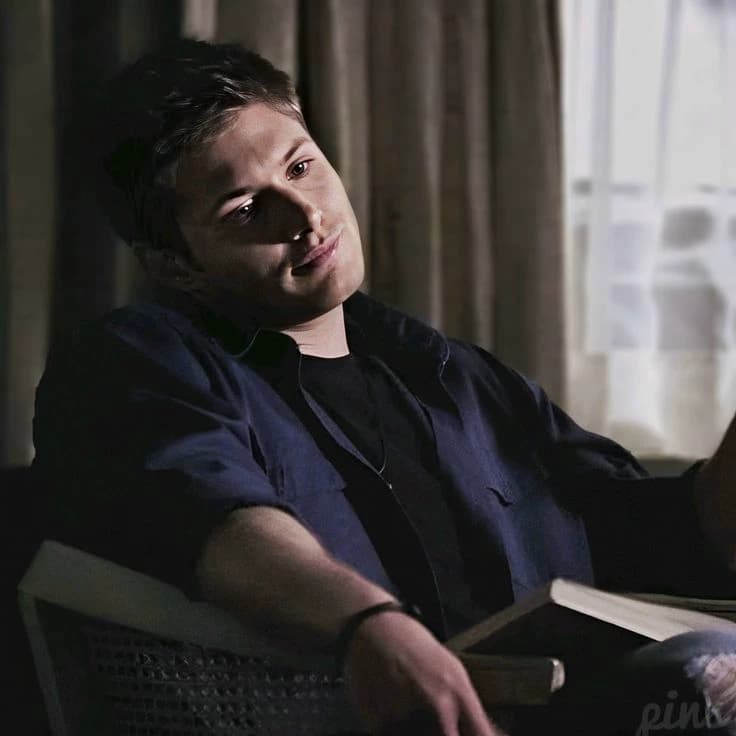 Dean Winchester  thumbnail