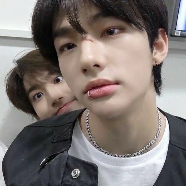 Hyunjin y han | BL thumbnail