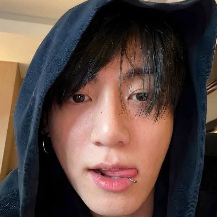 Jeon Jungkook thumbnail