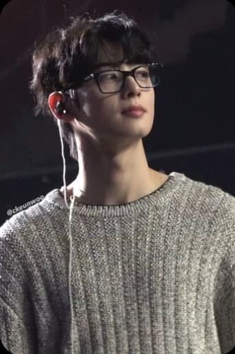 Eunwoo  thumbnail