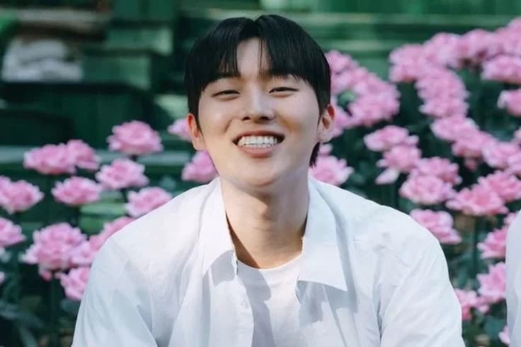 Choi Hyun Wook thumbnail