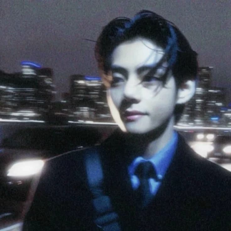 Kim Taehyung thumbnail