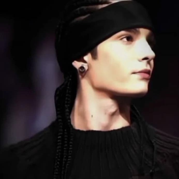Tom Kaulitz oligarch thumbnail