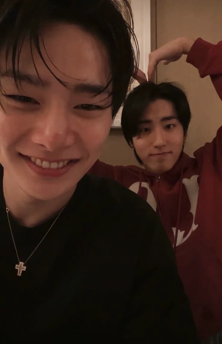 Han Jisung and Jeonin thumbnail