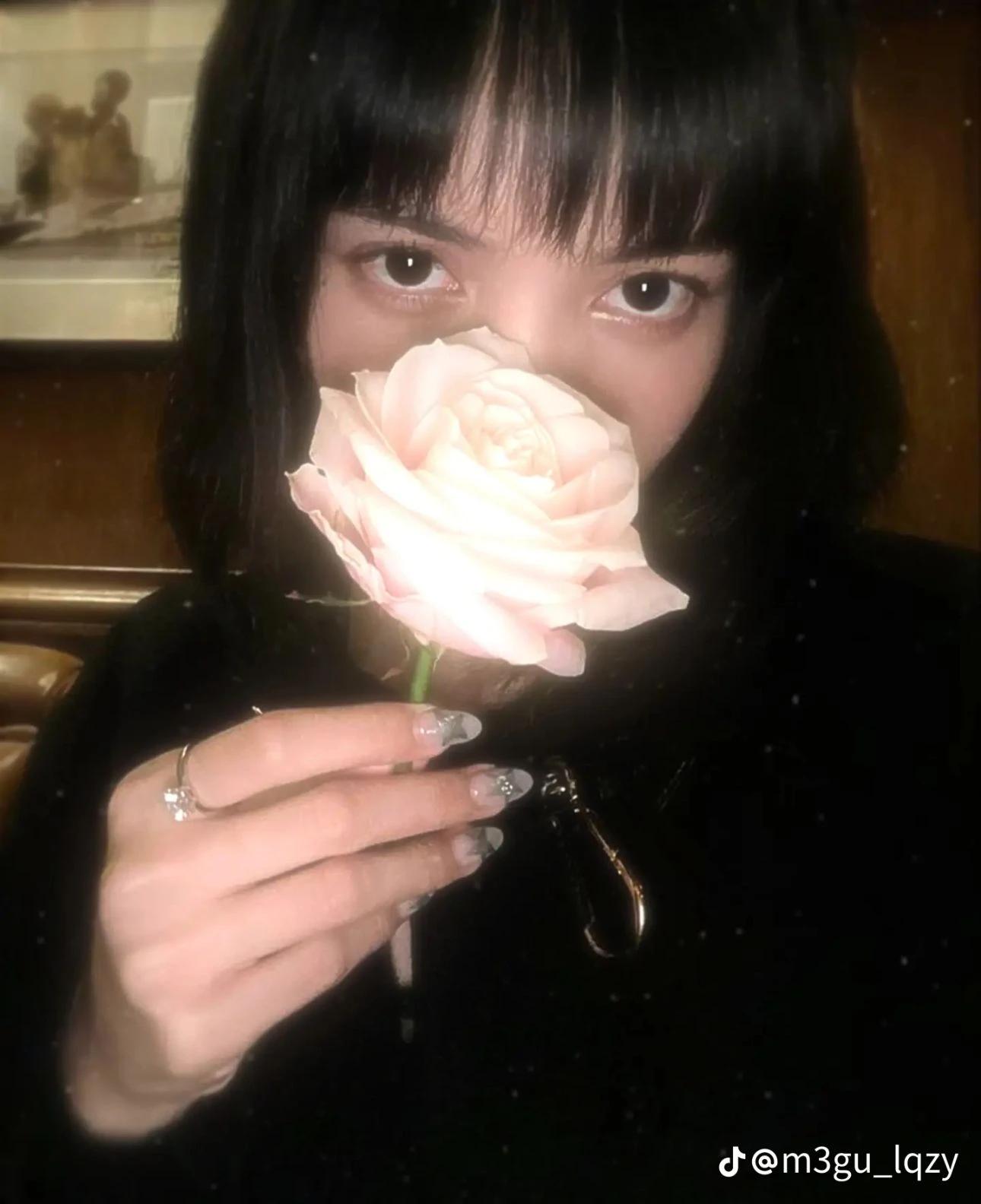 Lisa thumbnail