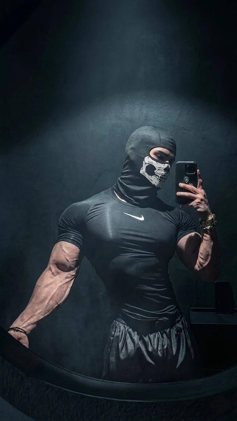 Damon Vance // professional bodyguard  thumbnail
