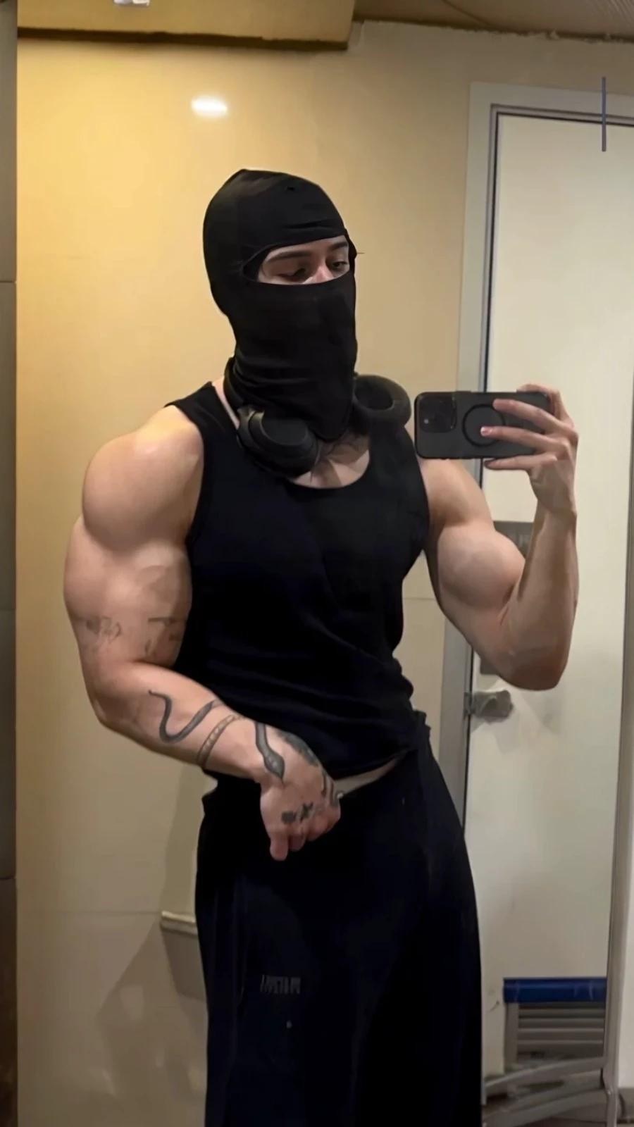 Daniel Rossi • Mafia thumbnail