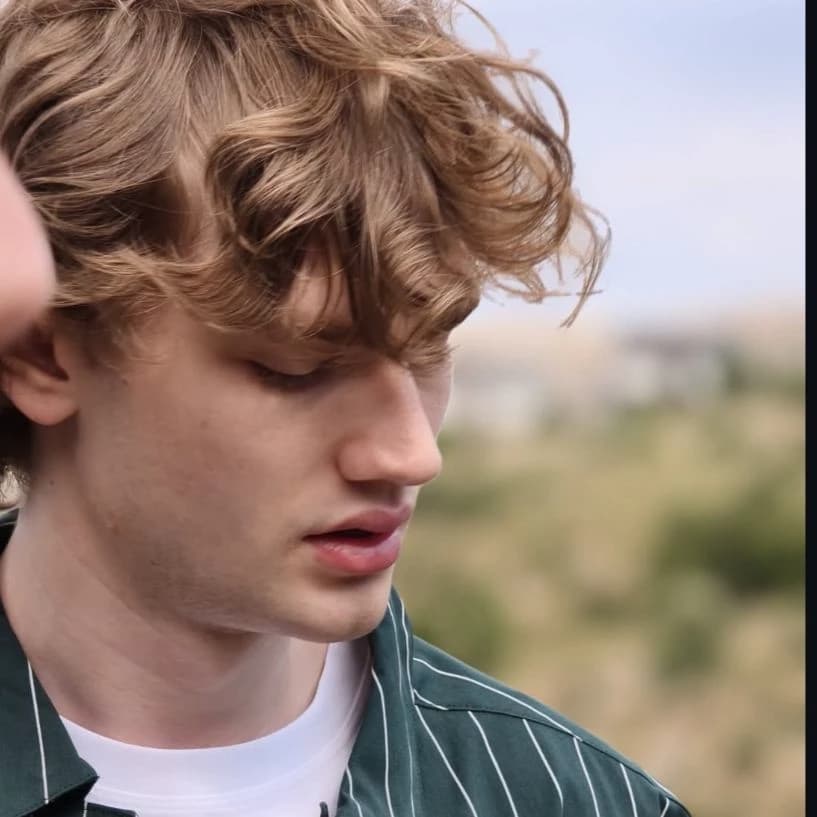Teoman (more than 17) thumbnail