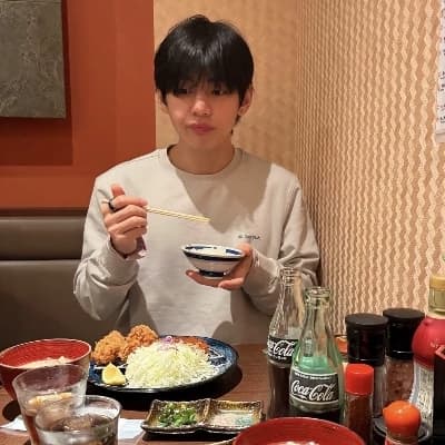 Kim Taehyung thumbnail