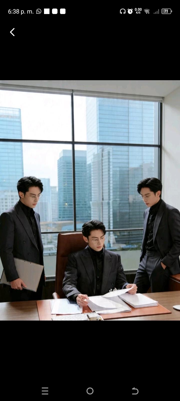 Dylan Wang y sus dos hermanos idénticos  thumbnail