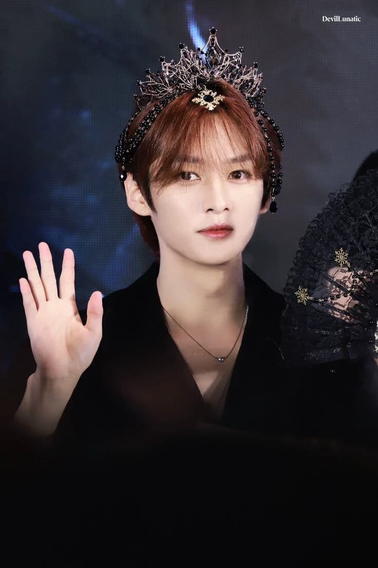 Prince Lee Know thumbnail